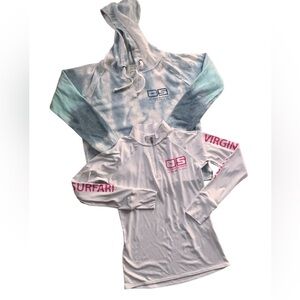 Bundle of 2 long sleeves pullovers, size S